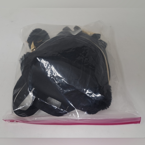 NWOT Kendall & Kylie Mini Backpack Black Faux Fur Faux Leather - Picture 3 of 6